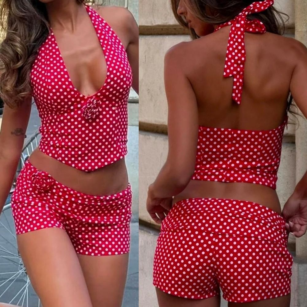 💬🔥🅰️NWOT Red Polka Dot Crop Halter Top & Shorts Set Medium
